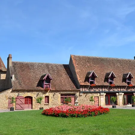 Bed & Breakfast Chateau De Peufeilhoux 5*